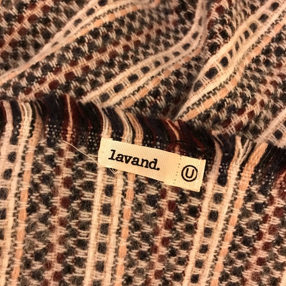 Scarf - Picture 3 of 4